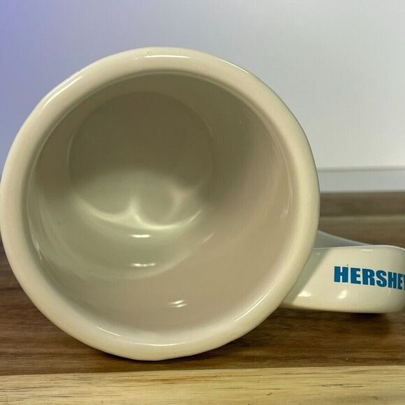 Hersheys Kisses 3D Valentine Mug Nostalgic Romantic Roses Chocolate Twist Handle - Picture 8 of 9